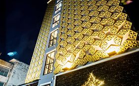 Lux Boutique Hotel